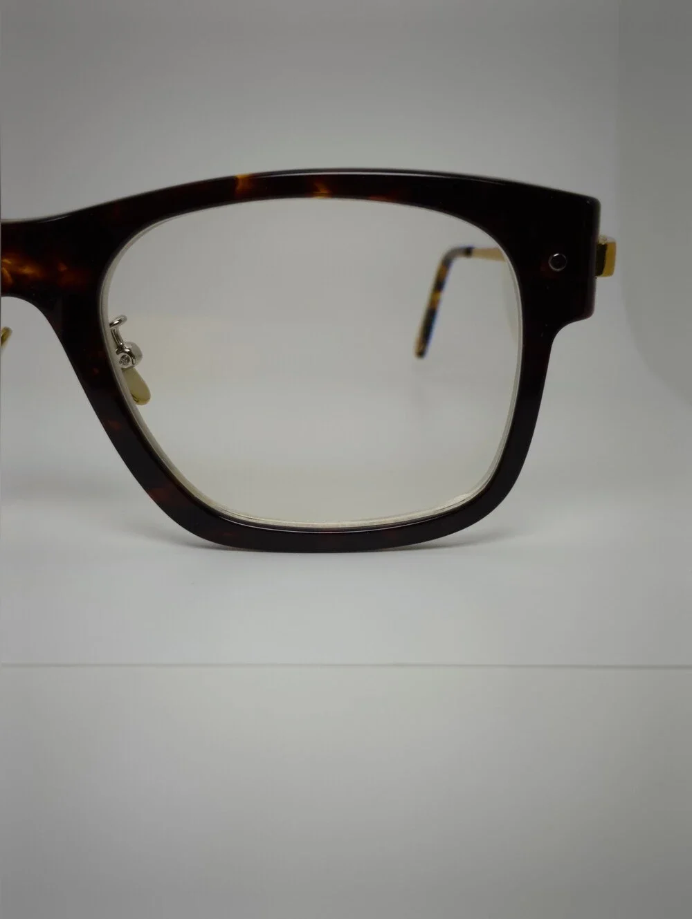 Carlyle. Tortoiseshell Square Frame Eyeglasses. Gold.